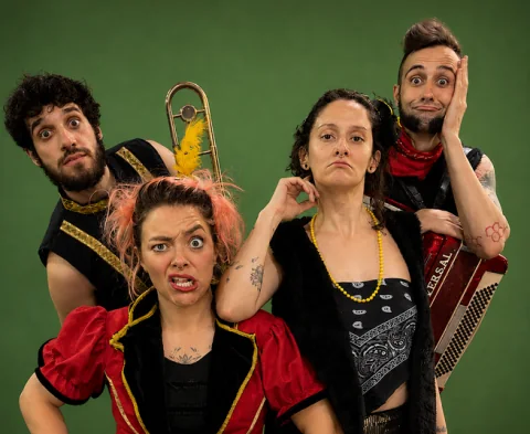 Cartel de Altos e baixos